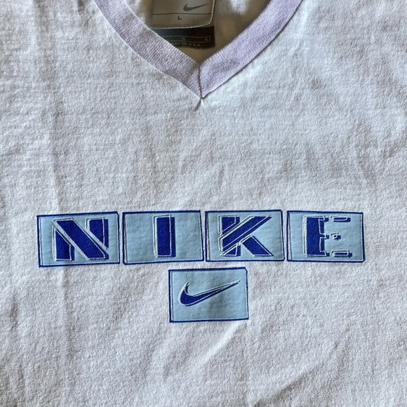 Vintage Nike TShirt L Spell Out Puff Print Glitter Logo Center Swoosh USA Y2K 99 - Picture 3 of 14